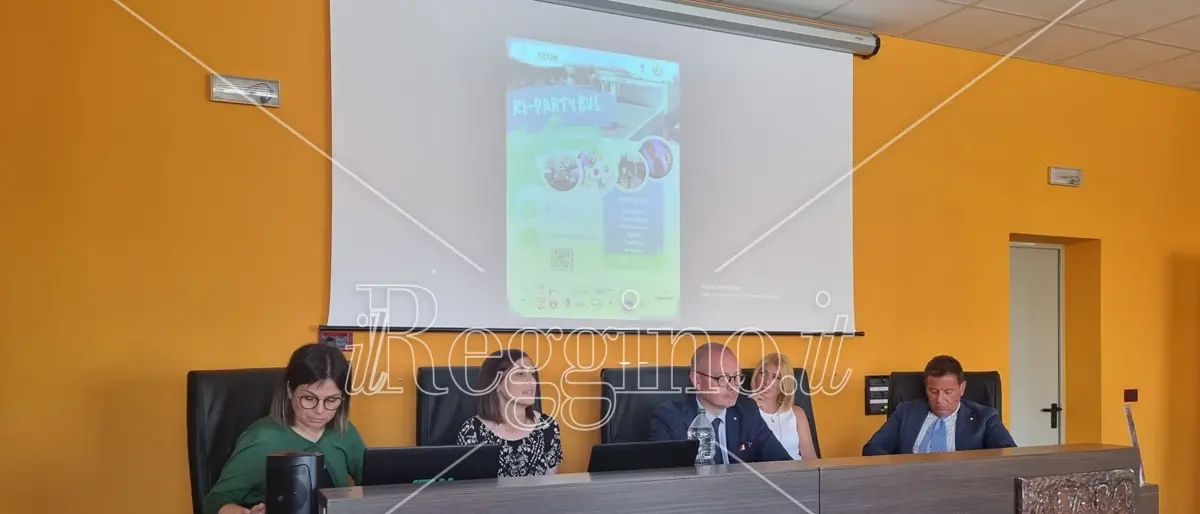 “Ri-Party Bus” a Reggio, Atam e Cereso insieme nella lotta alle dipendenze - VIDEO