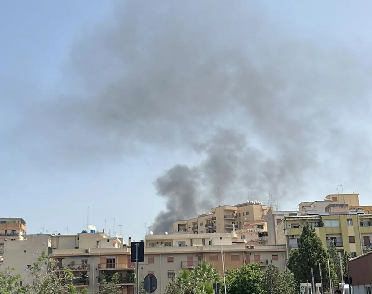 Reggio, così come l'estate iniziano gli incendi. A fuoco sterpaglie a Vito