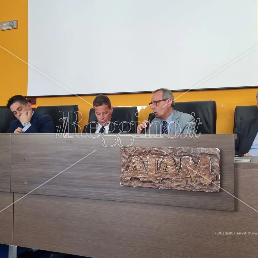 Voucher Atam a Reggio: giù i prezzi per favorire i cittadini e ridurre l'inquinamento