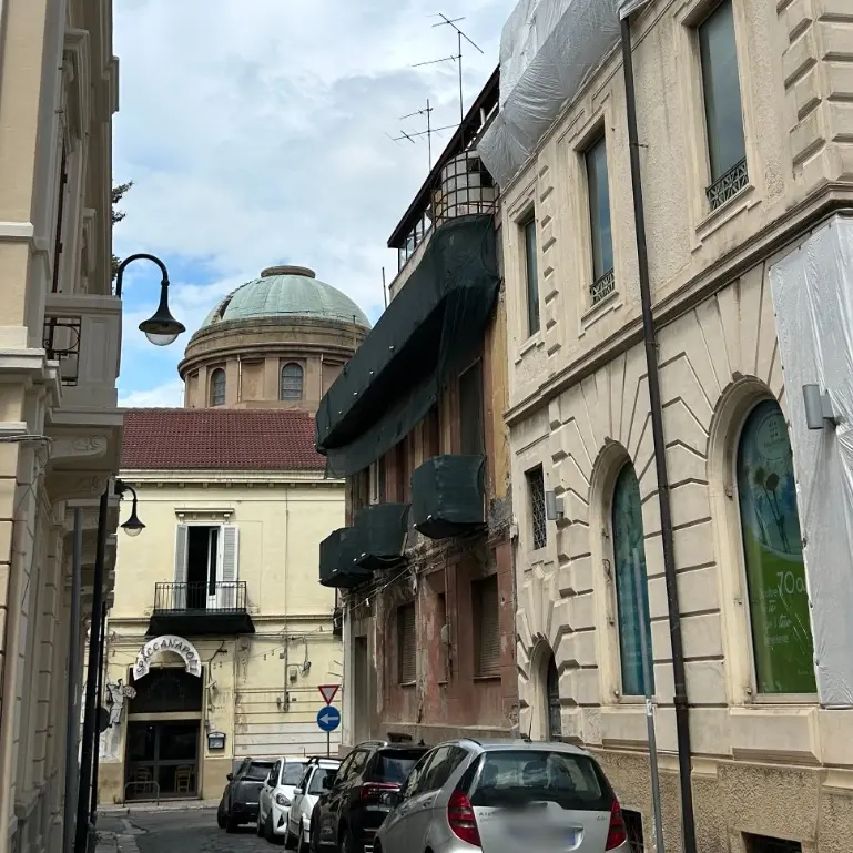 Quando le cortigiane di Reggio decisero di smettere con la \"vita\": storia e aneddoti su \"Via delle convertite\"