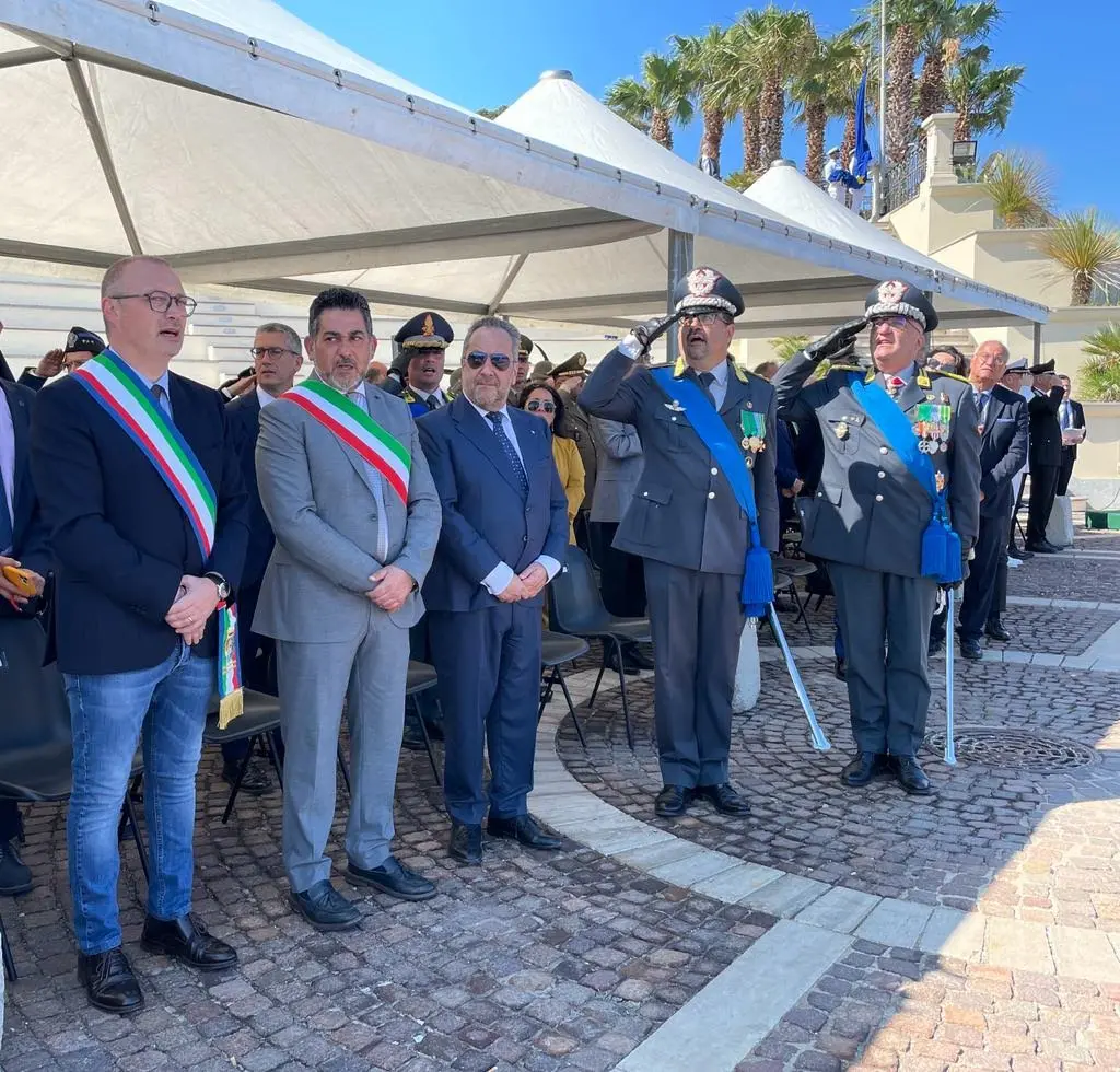 Festa della Guardia di Finanza, Versace e Brunetti: «Da Reggio grande stima per il lavoro delle Fiamme Gialle»