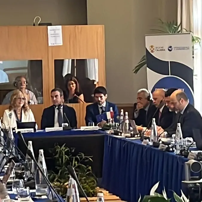 Commissione intermediterranea a Villa, Occhiuto per la presidenza: «Ragionare in termini di macroregione»