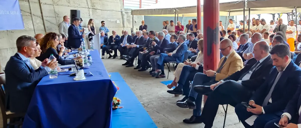 Reggio, assemblea nazionale delle associazioni Antiracket, Versace e Brunetti: «Messaggio di speranza»