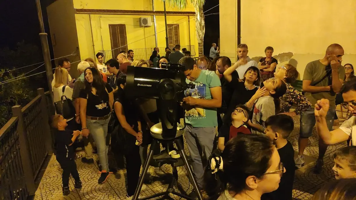 Reggio, magica serata sotto le stelle a Vito