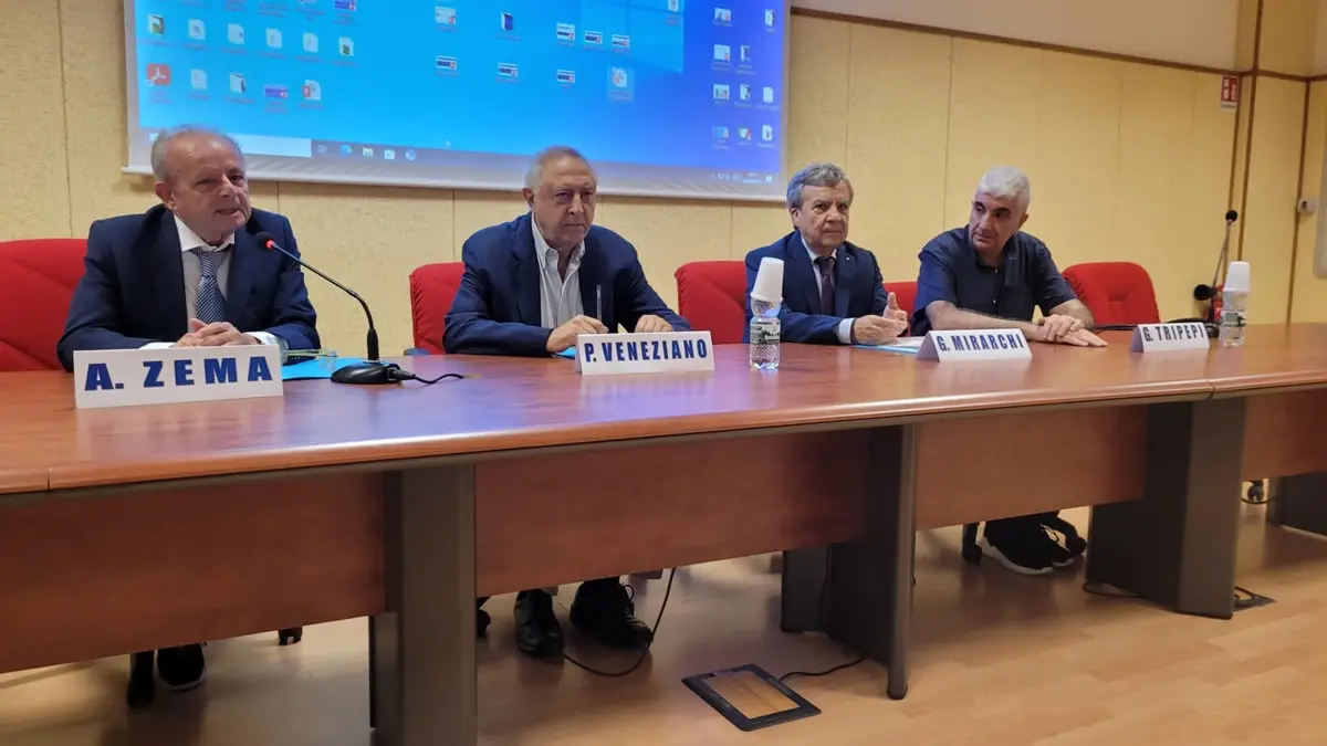 Reggio, i medici spiegano come leggere e valutare un articolo scientifico