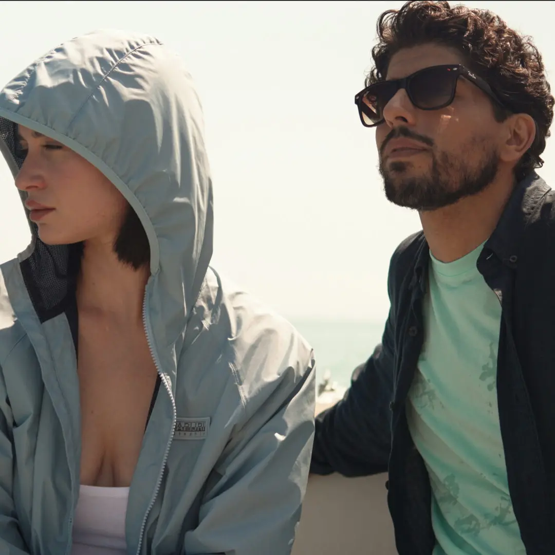 “Il tempo delle carezze”, il brano d’esordio del reggino Marco De Leo