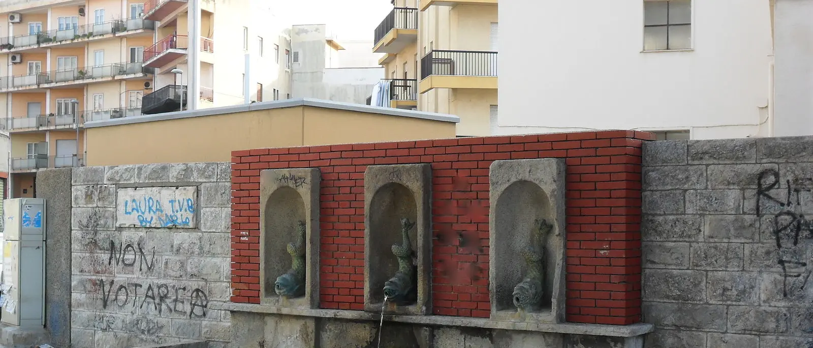 Tritoni delle tre Fontane: in mostra alla Pinacoteca per un giorno