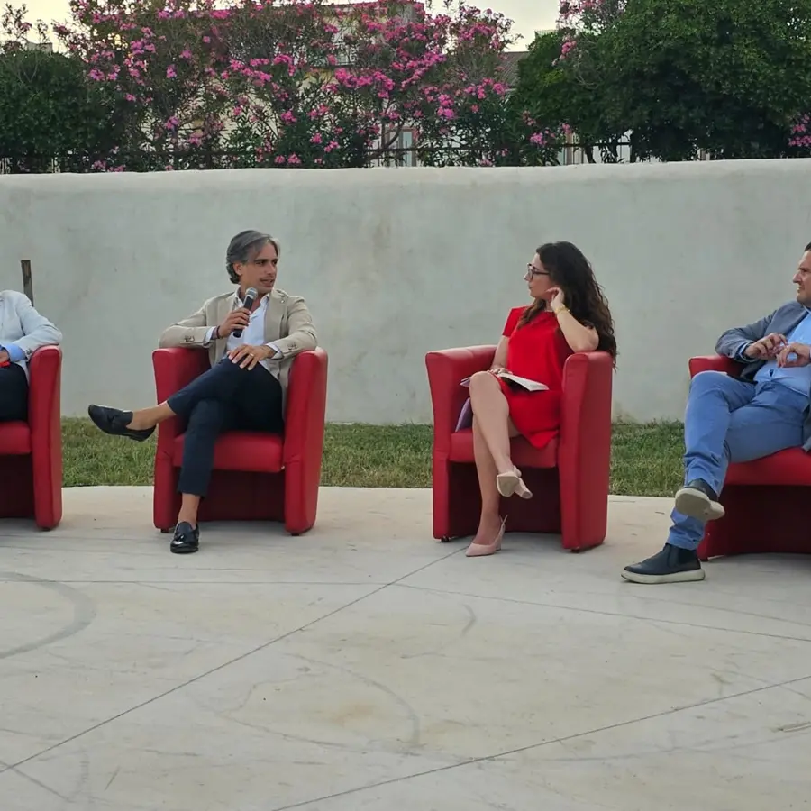 Bovalino, sul Lungomare la presentazione della biografia dedicata ad Italo Falcomatà
