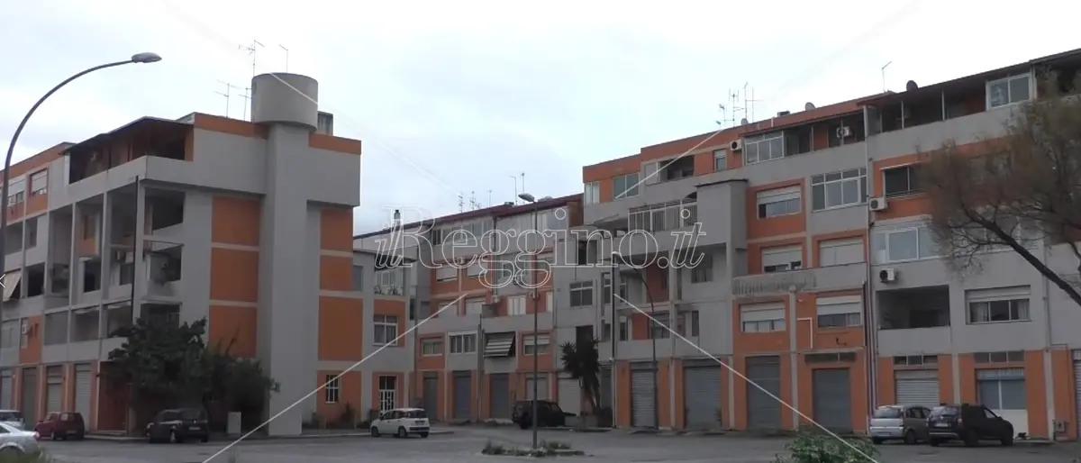 Reggio, l'Osservatorio sul disagio abitativo: «Non si spenga la luce sul diritto alla casa»