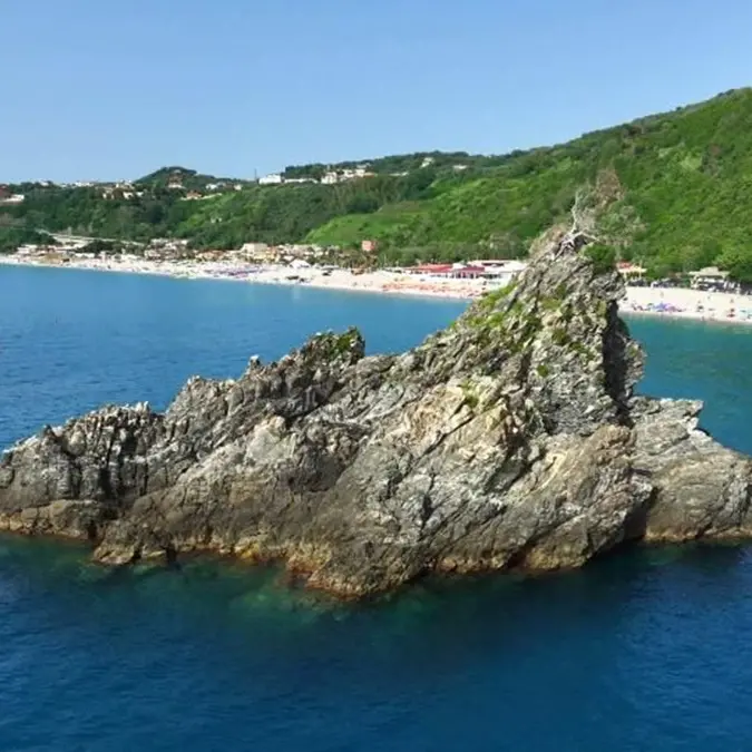 La Calabria e le sue bellezze protagoniste nella nuova puntata di \"Lineablu\"