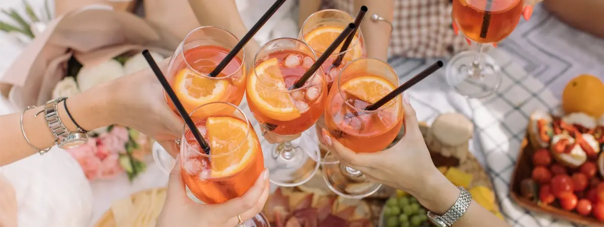 STILE &TENDENZE| Aperitivo, iconico classico dell'italianità