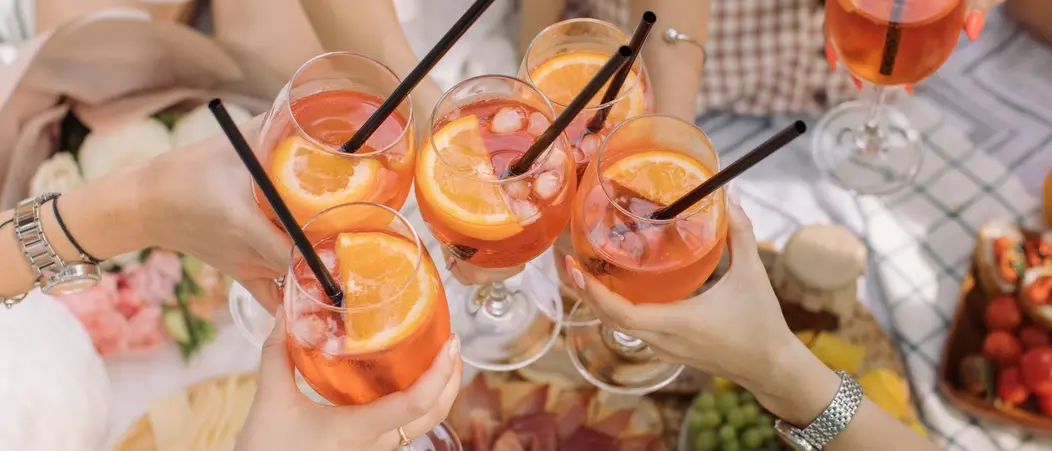 STILE &TENDENZE| Aperitivo, iconico classico dell'italianità