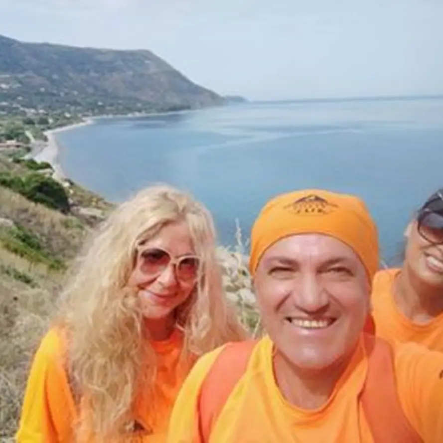 Da Reggio a Pizzo con il fitwalking, tre atleti dell'Aspromonte Trails alla scoperta del territorio