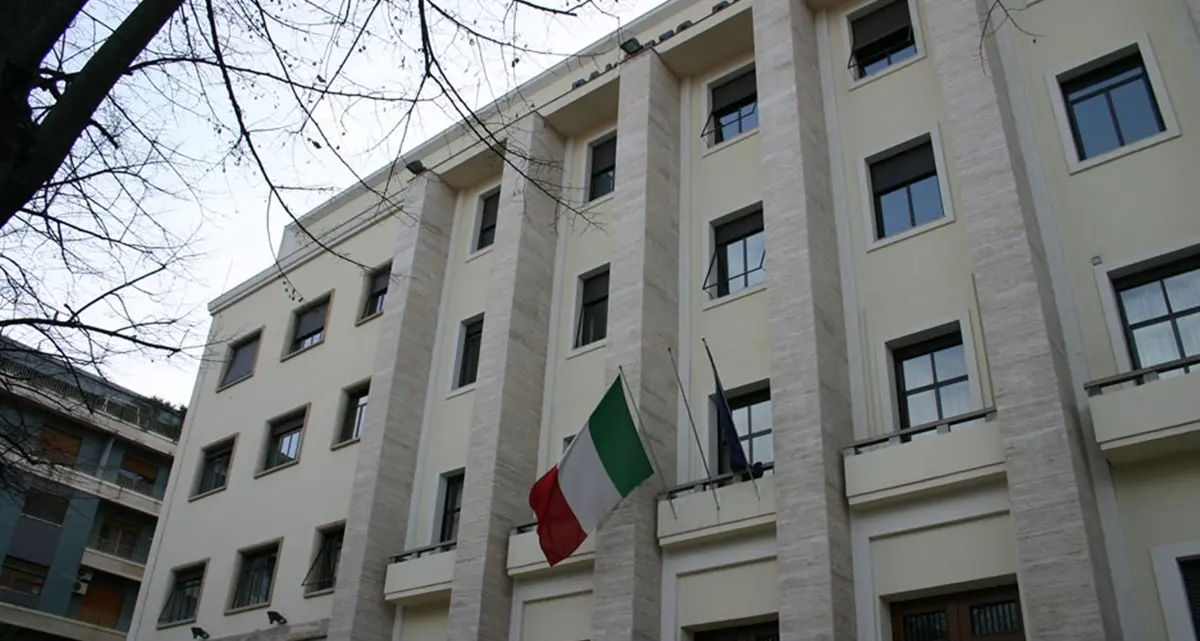 La Prefettura di Cosenza annuncia: «Incrementeremo i controlli sui CAS»