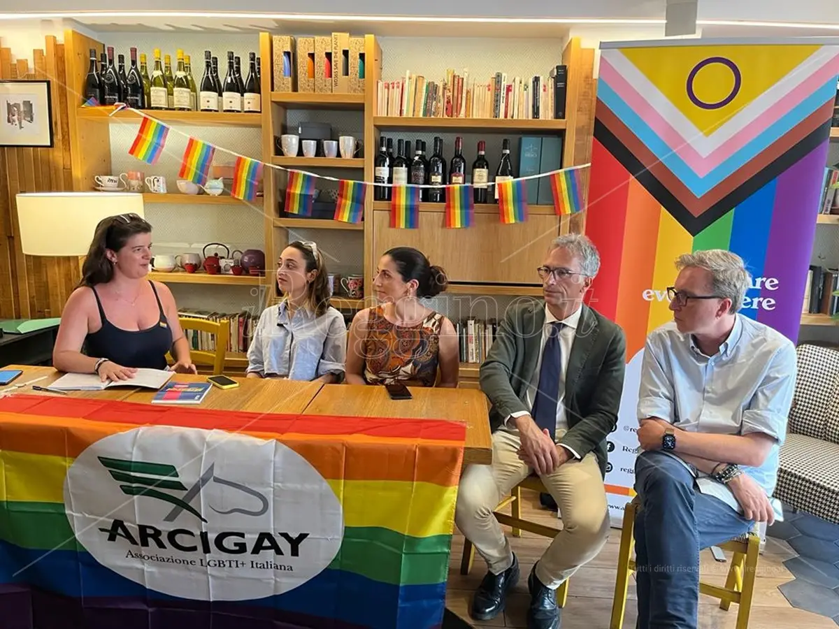 Reggio Calabria Pride, sabato 22 luglio la festa dei diritti sul corso Garibaldi - VIDEO