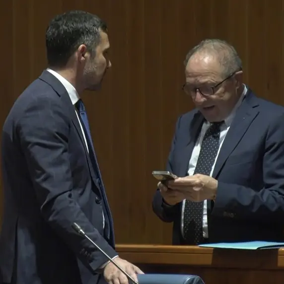 Cambi di casacca, dopo Billari anche Iacucci si tira fuori e rilancia le quotazioni del “campo largo”