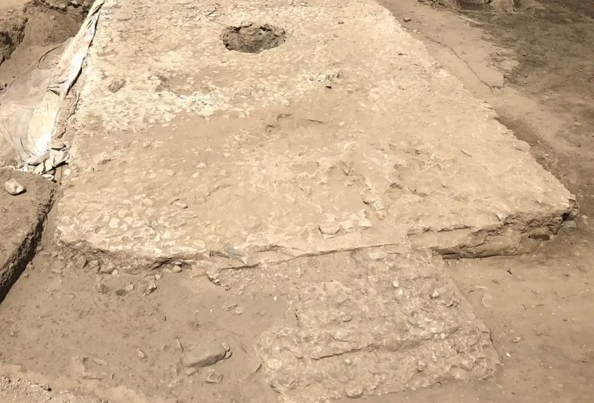 Piazza Garibaldi a Reggio, col caldo stop ai lavori degli scavi: ecco i primi risultati