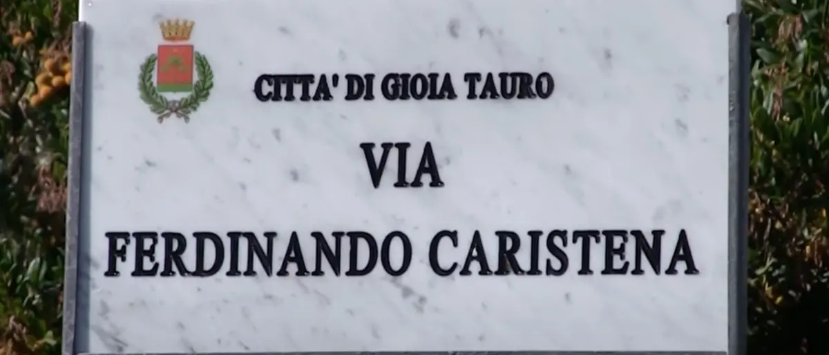 A Gioia Tauro la prima via d’Italia intitolata a una vittima di omofobia