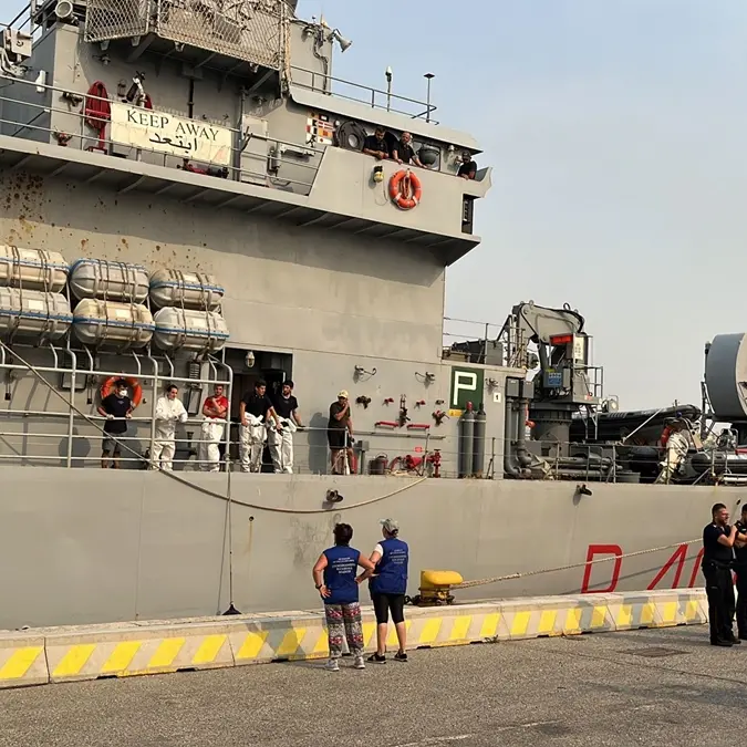 Reggio, in porto la nave Cassiopea: stanno sbarcando 500 migranti