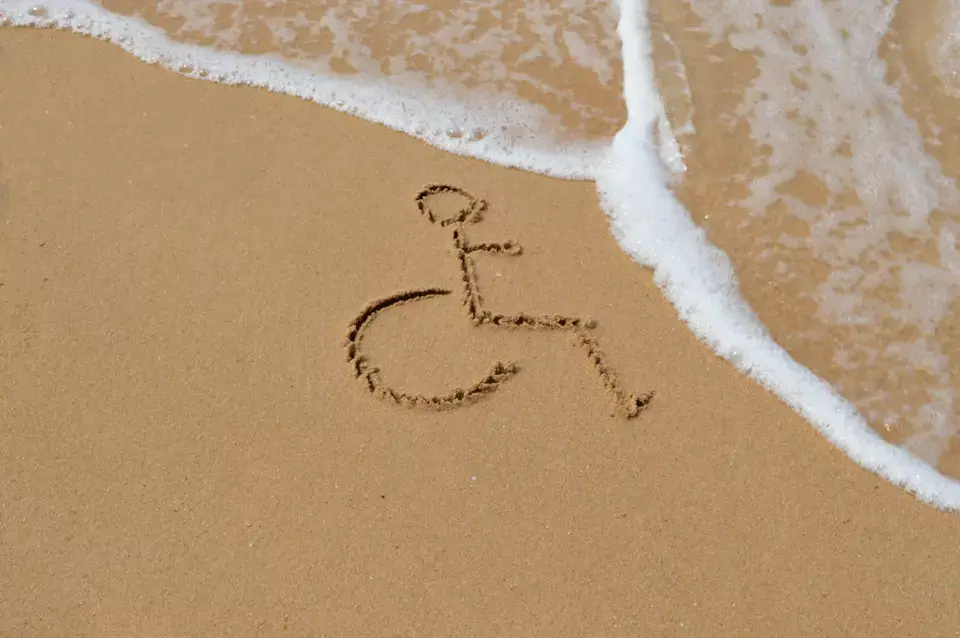 San Ferdinando, spiagge accessibili ai disabili: varato il progetto \"Un Mare per tutti\"
