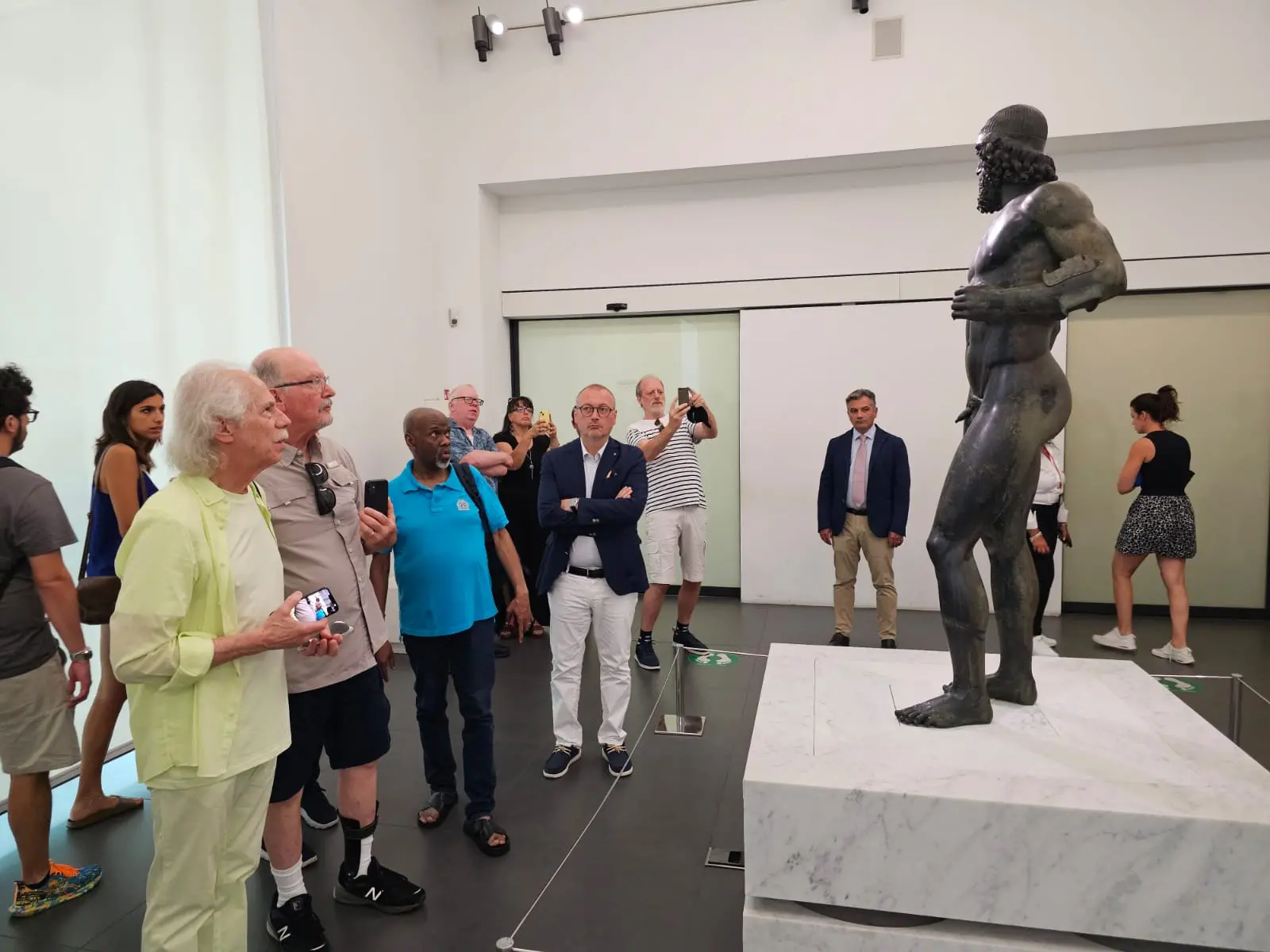 La magia dei Bronzi di Riace conquista anche i Blues Brothers