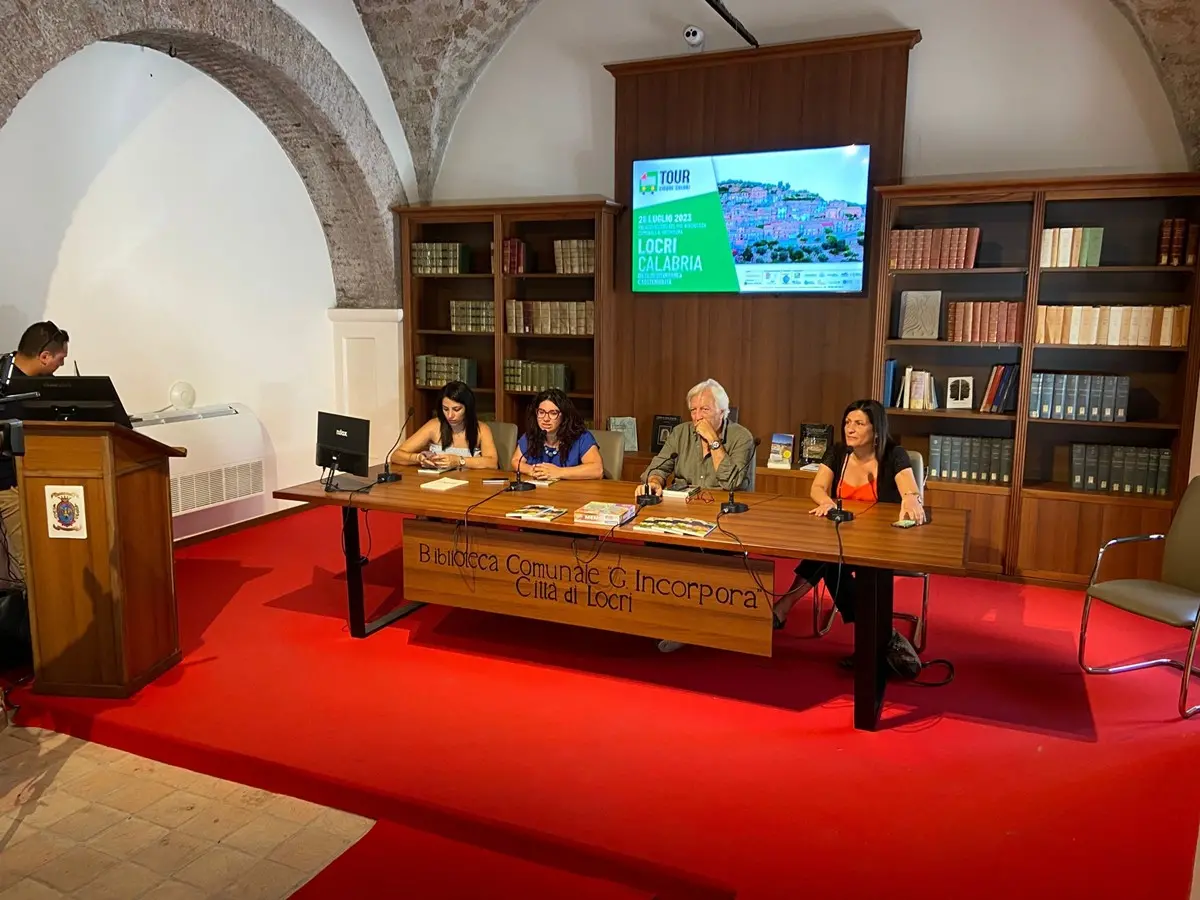 Locri, successo per il \"Tour dei 5 Colori\": progetto su educazione alimentare e dieta mediterranea