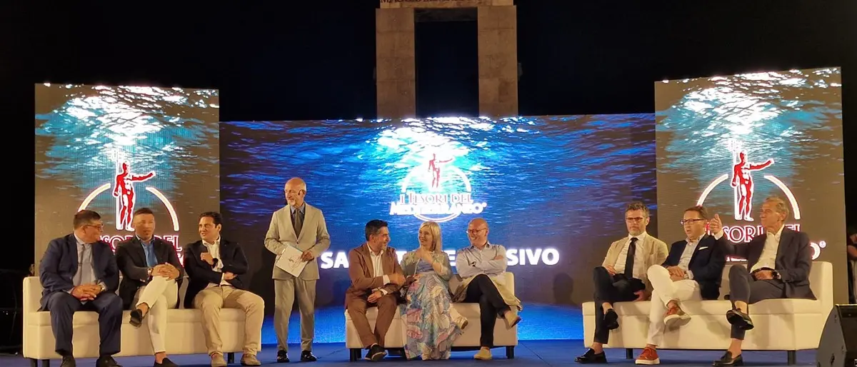 Reggio, il talkshow \"I salotti televisivi\" ha aperto la terza serata de \"I tesori del Mediterraneo\"