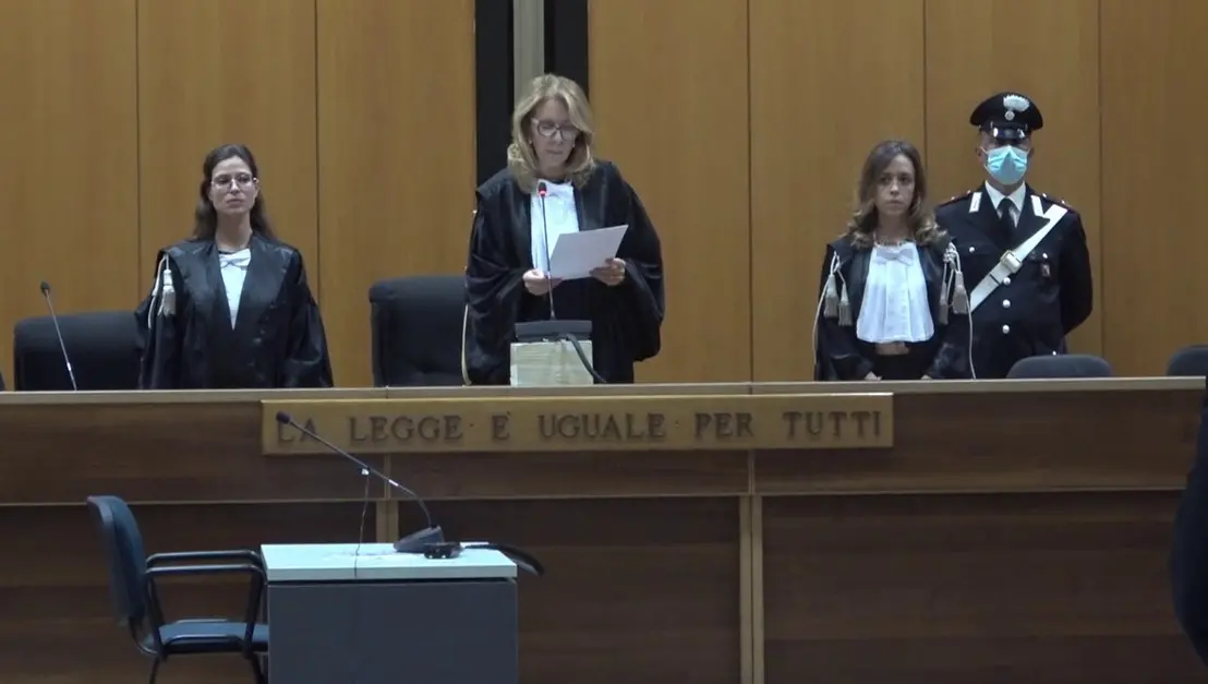 Gotha svela la struttura segreta della 'Ndrangheta: un collegamento stabile tra mafia e pezzi di Stato per accerchiare le istituzioni