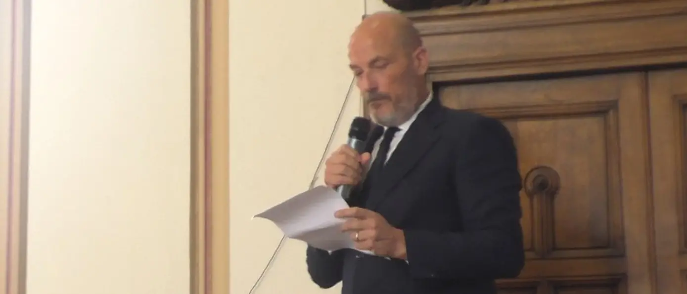 Comune di Reggio, Ruvolo rimette le deleghe