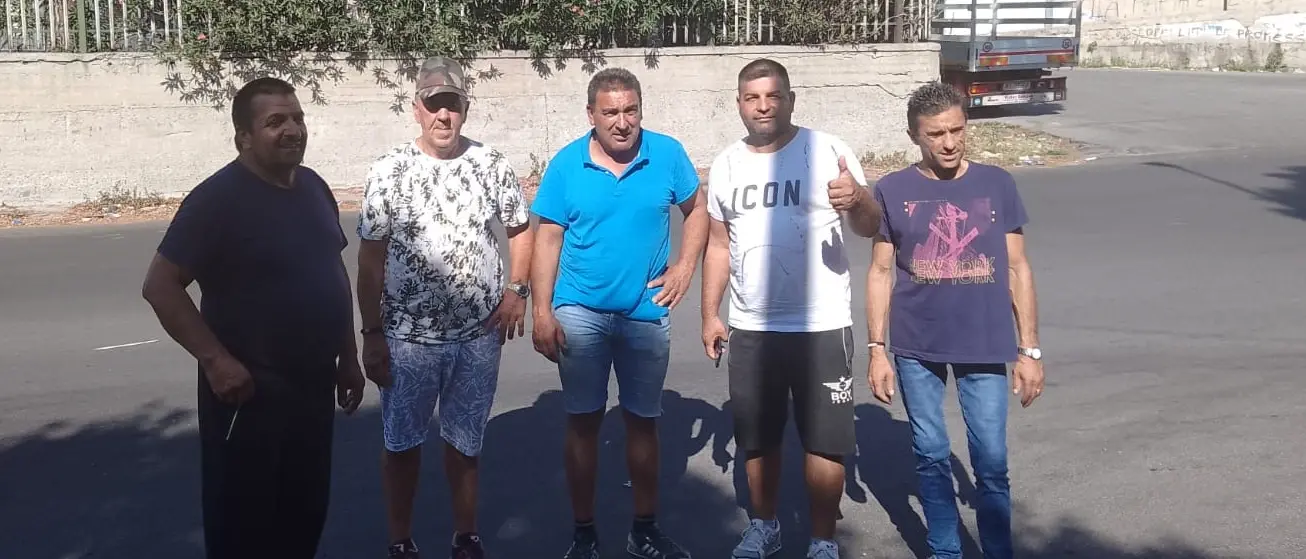 Reggio, a Ciccarello cittadini in strada per denunciare la carenza idrica