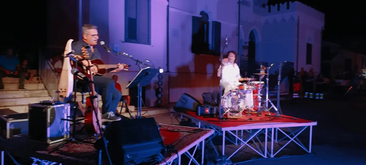 Bova Marina, venerdì di festa. Pienone per Gurnari e Cusato duo
