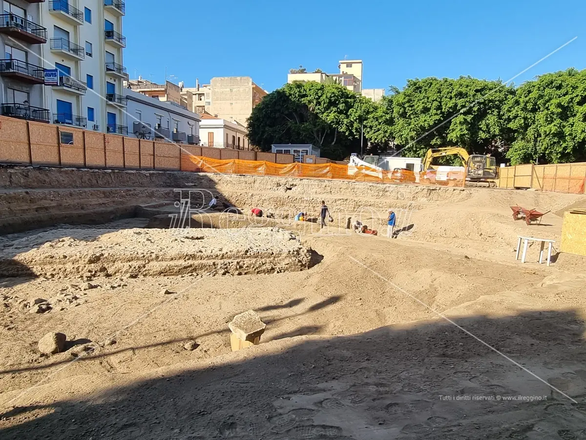 Reggio, piazza Garibaldi è uno scrigno da scoprire - VIDEO E FOTOGALLERY