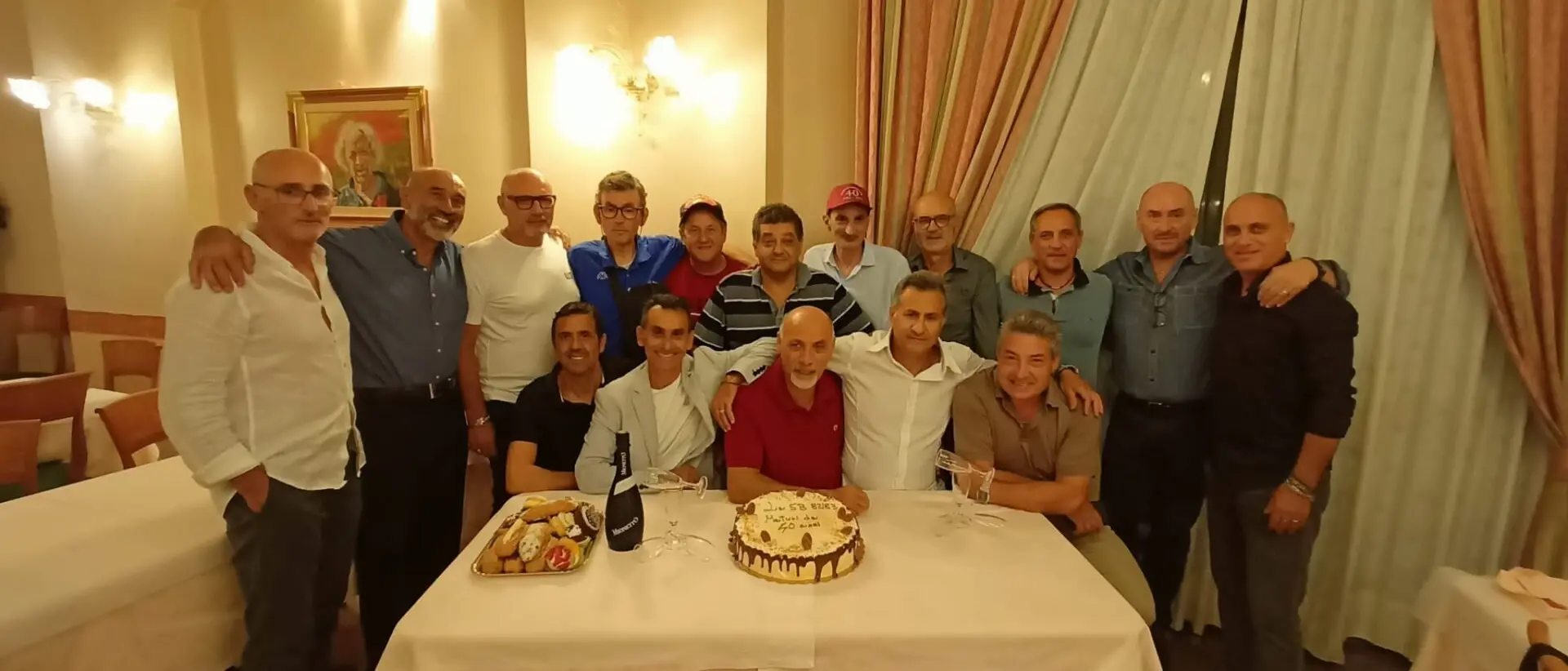 Si ritrovano i maturandi \"dal 1983\", della Sezione B dell'ITIS Vallauri di Reggio Calabria