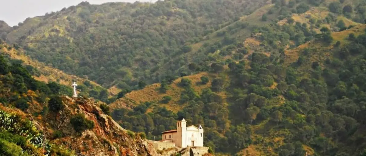 MITI E MISTERI METROPOLITANI | Rosario Valanidi e le formiche di San Nicola