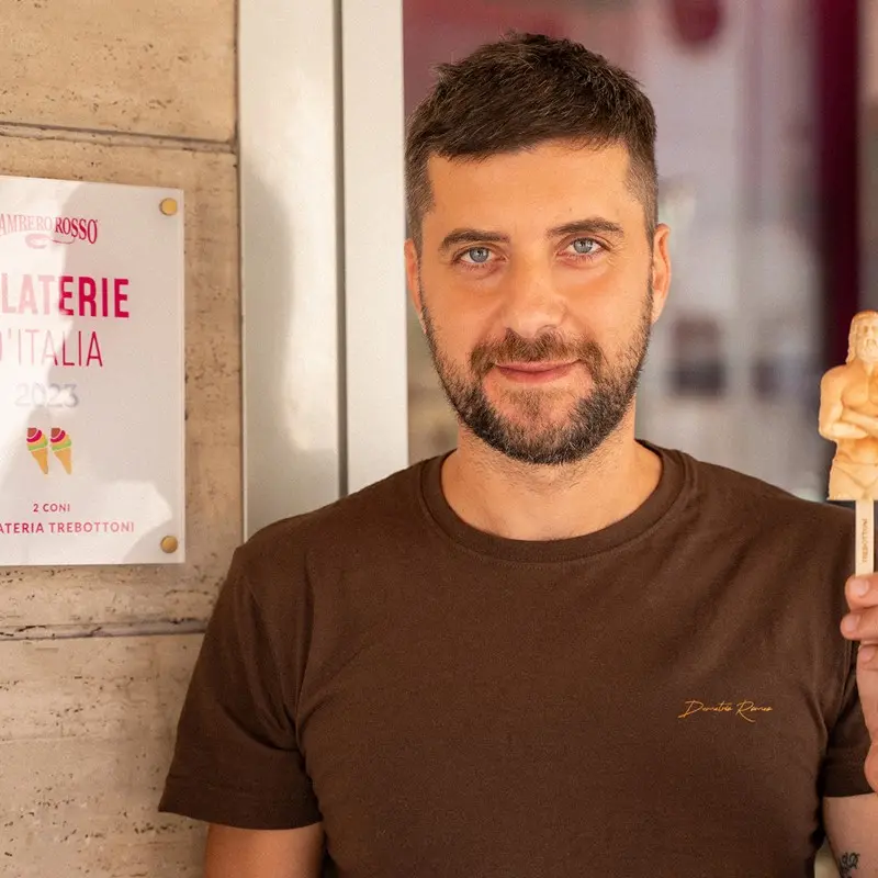 Quando il gelato diventa arte, a Riace nasce lo stecco dedicato ai Bronzi