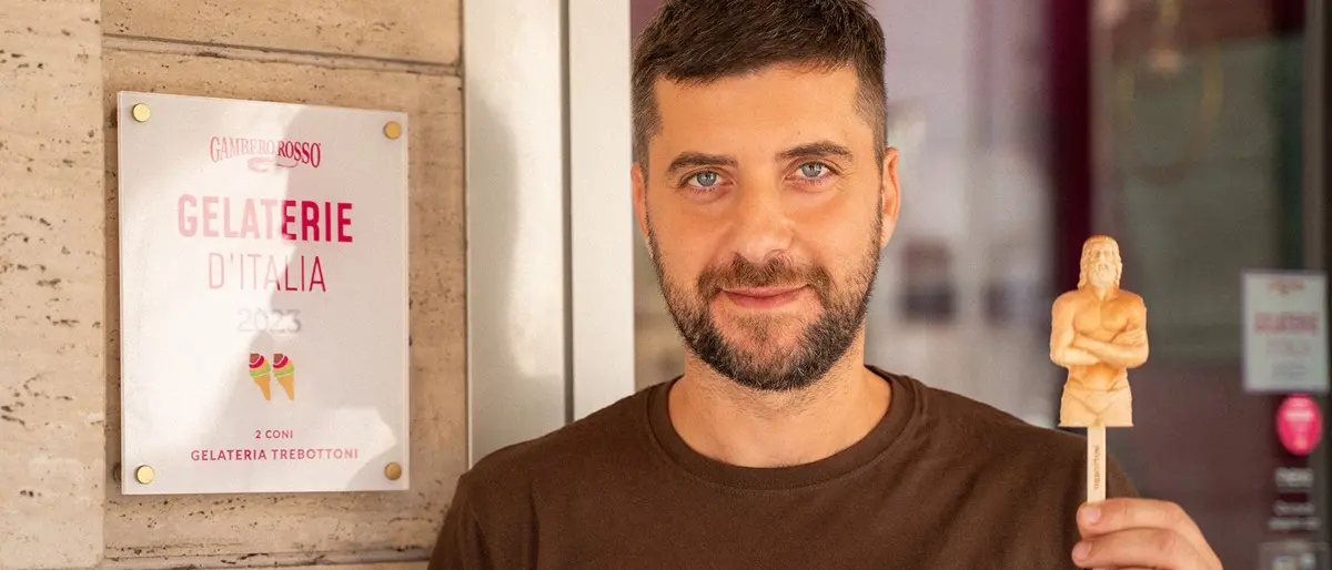 Quando il gelato diventa arte, a Riace nasce lo stecco dedicato ai Bronzi