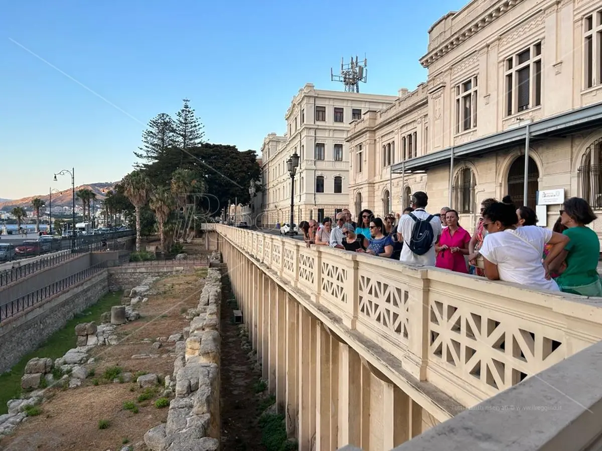 Trekking urbano: alla scoperta dei tesori di Reggio, dal Museo al Castello