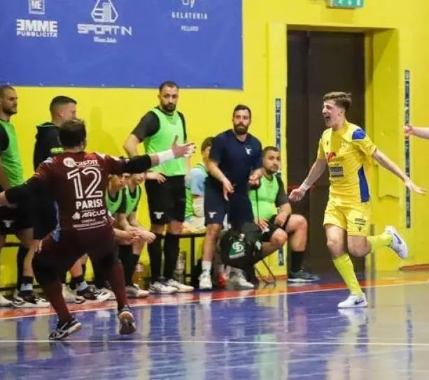 Reggio, la \"Futura\" conferma il giovane atleta Alessandro Squillaci