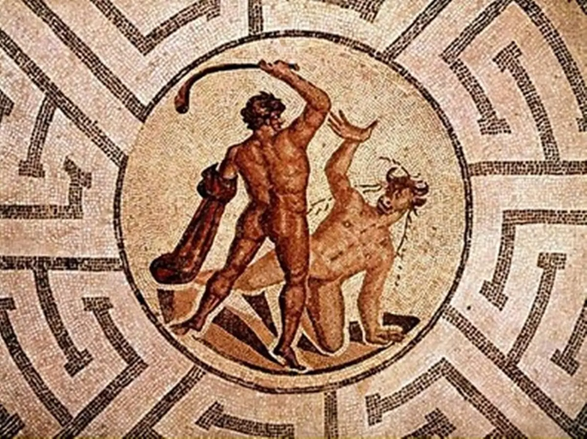 Reggio, “Il minotauro, il labirinto, il volo di Icaro. Da Borges ad Ovidio” al centro del nuovo incontro del Cis