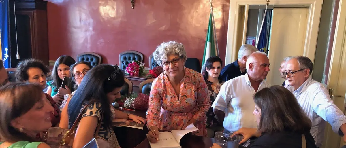 Sinopoli, presentazione del libro di Cettina Fiumanò \"Francesco Foti. Storia di una grande passione\"