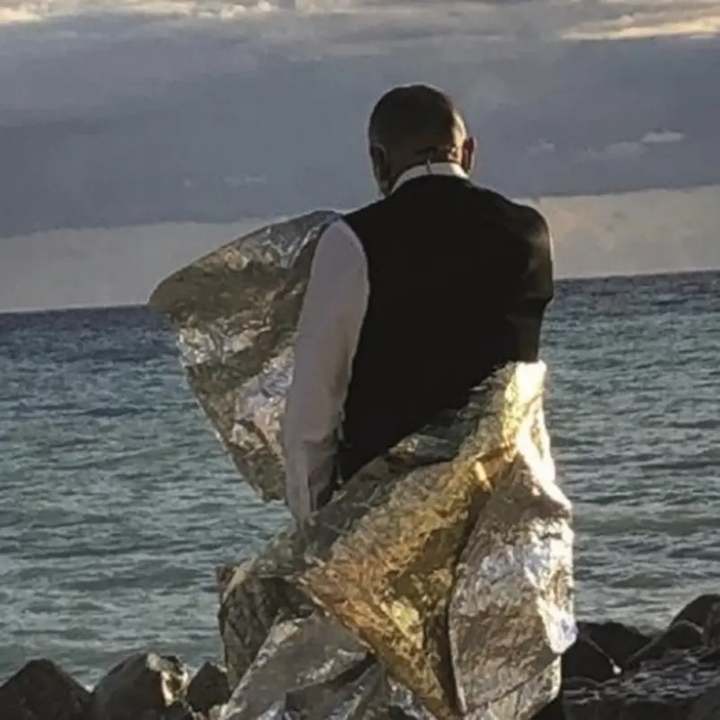 “Antigone possibile” a Reggio, parte da Catona l’originale progetto del Teatro Mobile in cuffia
