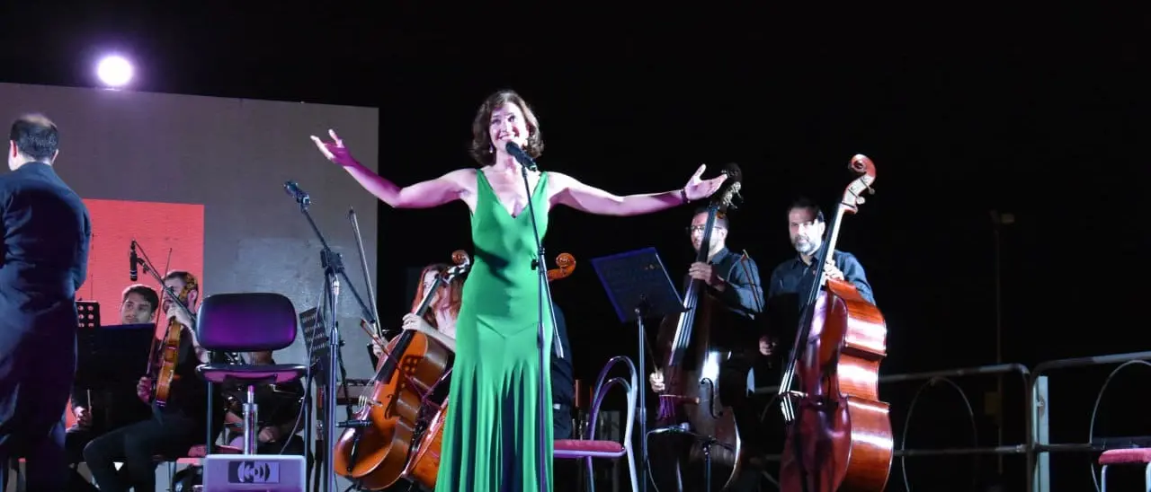 Locri, al teatro Moschetta soprano internazionale Carly Paoli
