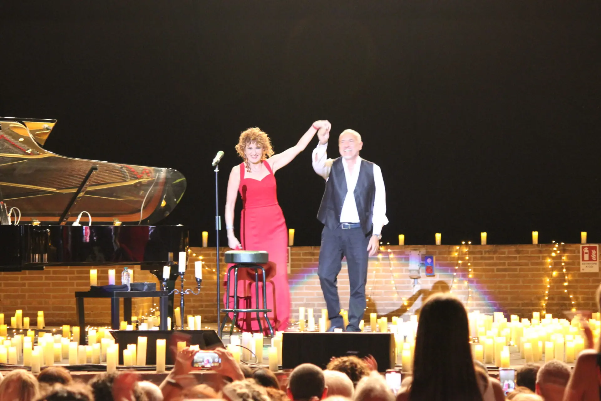 Standing ovation per Fiorella Mannoia al Roccella Summer Festival: «Se una donna dice no è no»
