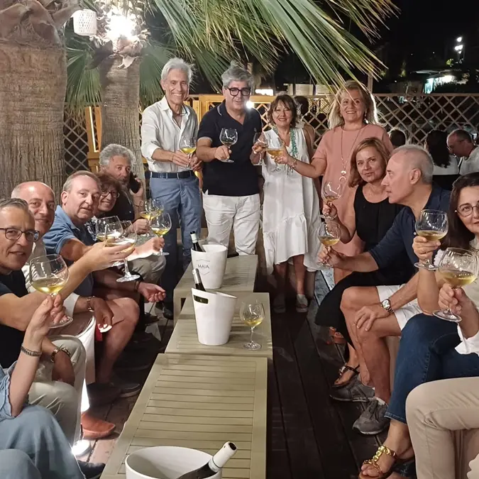 Reggio, a 40 anni dal diploma ancora insieme gli studenti della III F del liceo Campanella