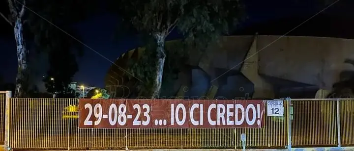 Reggina, la chiamata degli Ultras: stasera riunione a piazza Italia - FOTOGALLERY