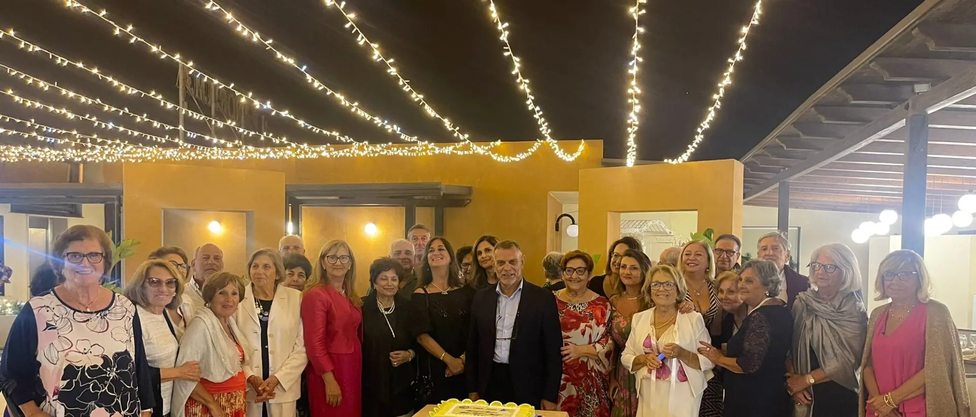 L’Agen compie 60 anni e consegna il premio “Bentornato 2023” ad Adriana Neri