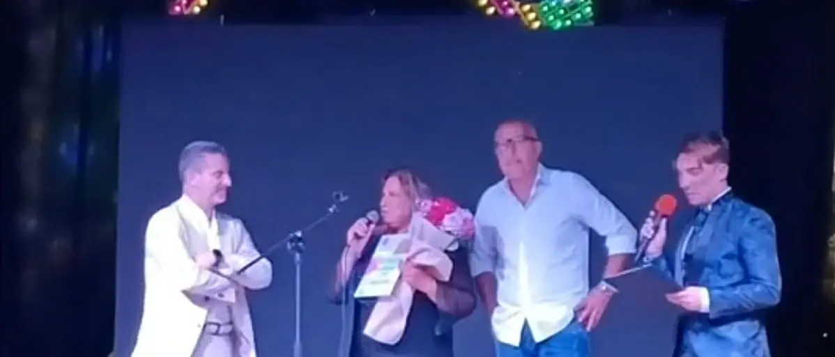 Palmi, \"U Sciammiscu d'oro\" premio alla calabresi femminile continua a regalare emozioni