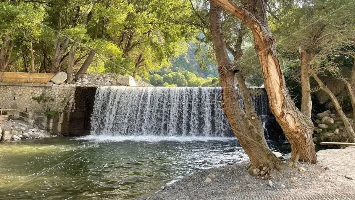 BORGHI E LUOGHI DEL CUORE| San Nicola, “Scialata” e Marmarico. Nella Locride le cascate fanno rima con spettacolo