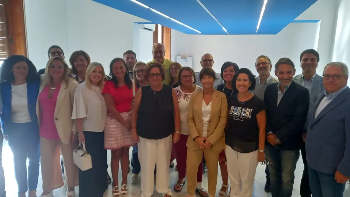 Asp Reggio, da domani in servizio nuovi dirigenti amministrativi: firmati 17 contratti