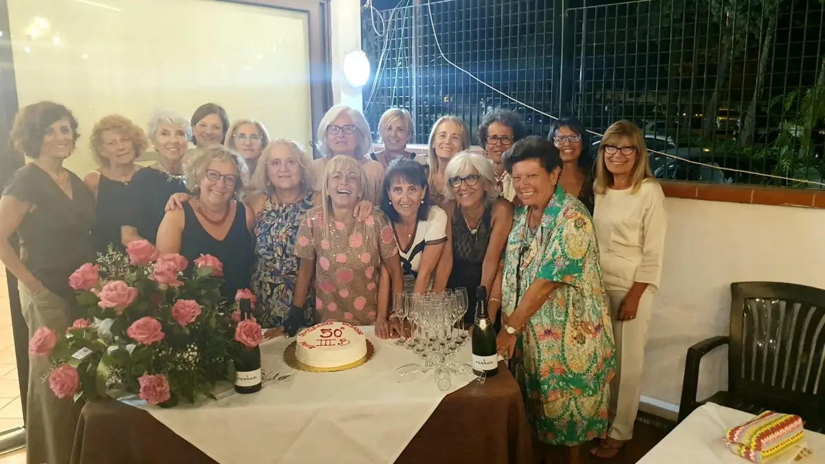 Reggio, a 50 anni dal diploma ancora insieme la 3 B del liceo Campanella